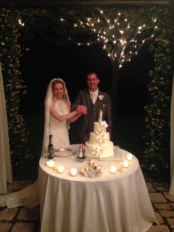 Uploaded by Chloe on 29/06/2015 22:00:56 - Category: Cutting the Cake