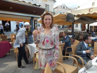 Uploaded by Marilyn on 30/06/2015 22:04:30 - Category: Main Square