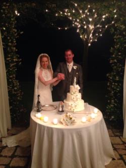 Uploaded by Chloe on 13/07/2015 23:48:15 - Category: Cutting the Cake