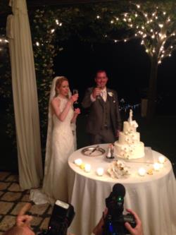 Uploaded by Chloe on 13/07/2015 23:48:24 - Category: Cutting the Cake